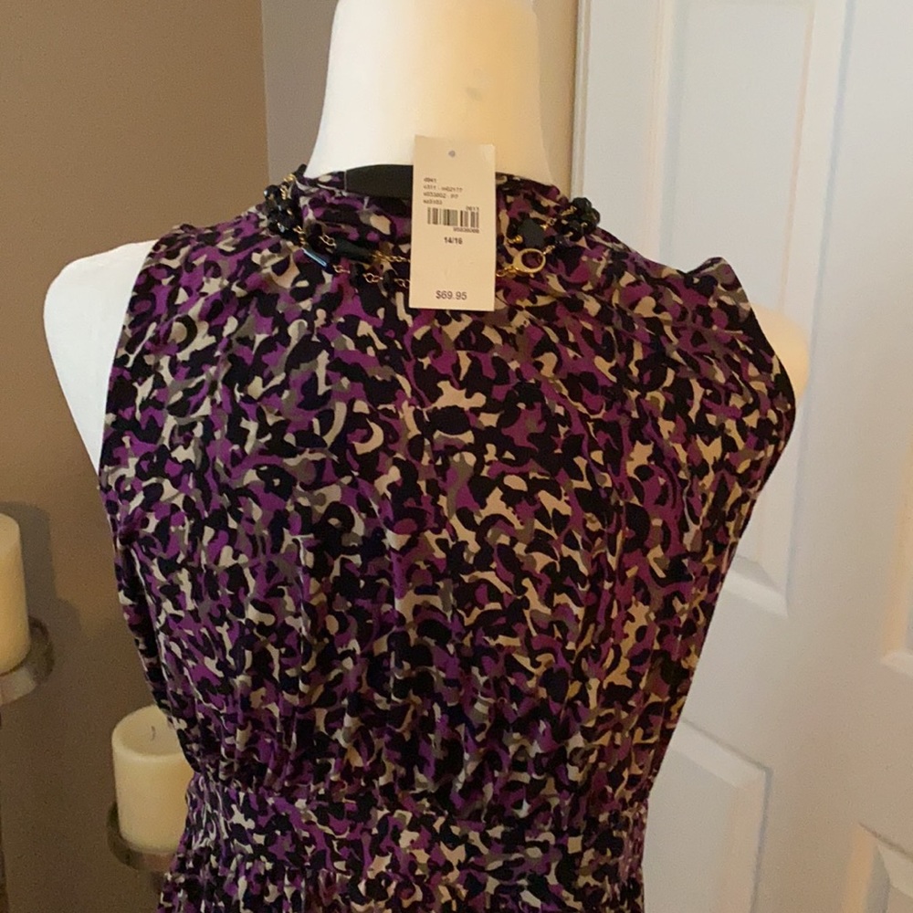 Wrap Dress - Picture 5 of 8